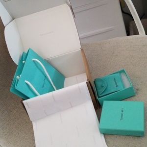 Tiffany & Co. Box Pouch Shopping bag Packaging